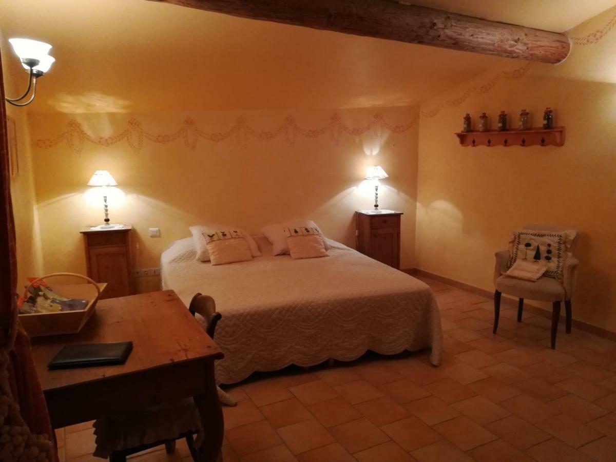 La Capucine Bed & Breakfast Lagnes Luaran gambar